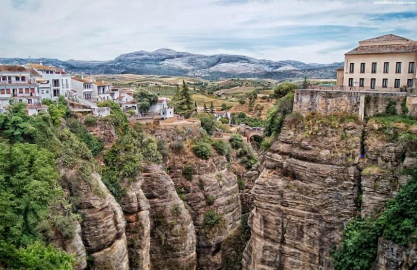 Ronda: the city on the rocks and the soul of Andalusia