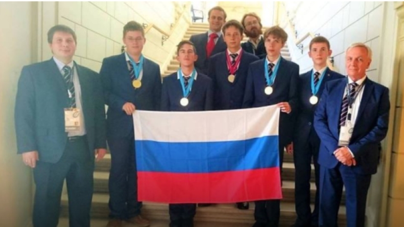 Russia won 5 gold medals at the International Physics Olympiad for the first time