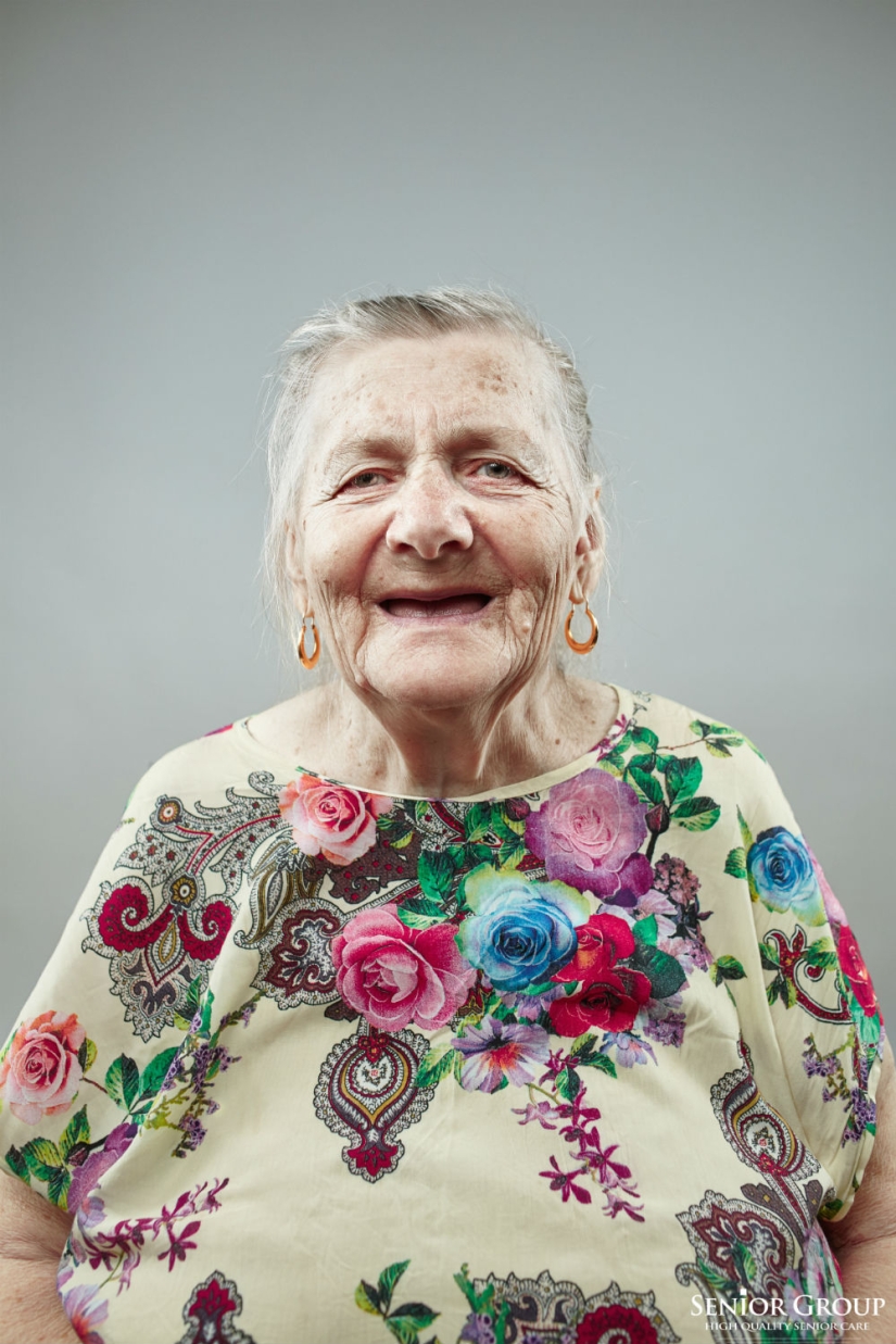 Russian photo project about what never changes in a person — about a smile