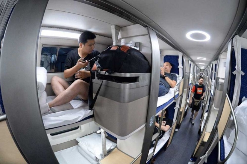 Russian Railways has a lot to learn: what does the new reserved seat look like in Chinese