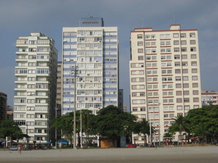 Santos es una ciudad de edificios "en caída" en Brasil