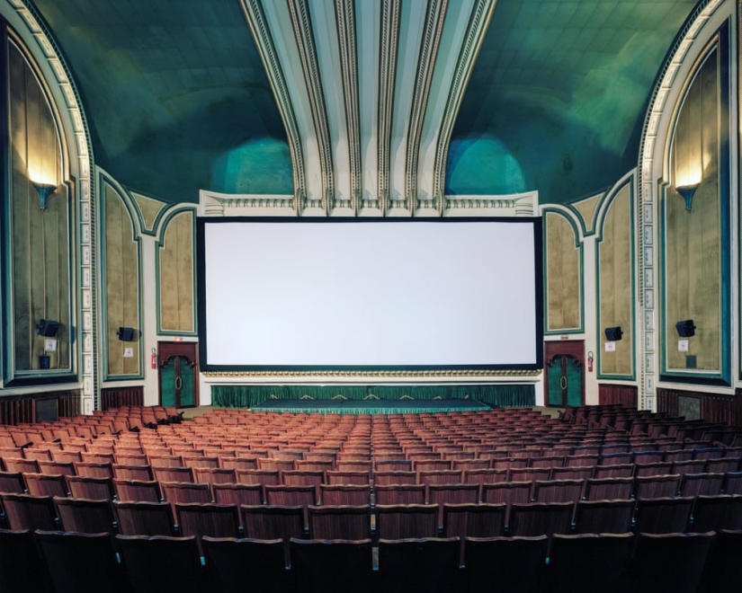 Screen dreams: cinemas of the world - in photos