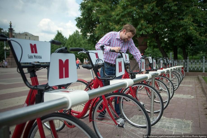 Se abre el alquiler de bicicletas urbanas en Moscú