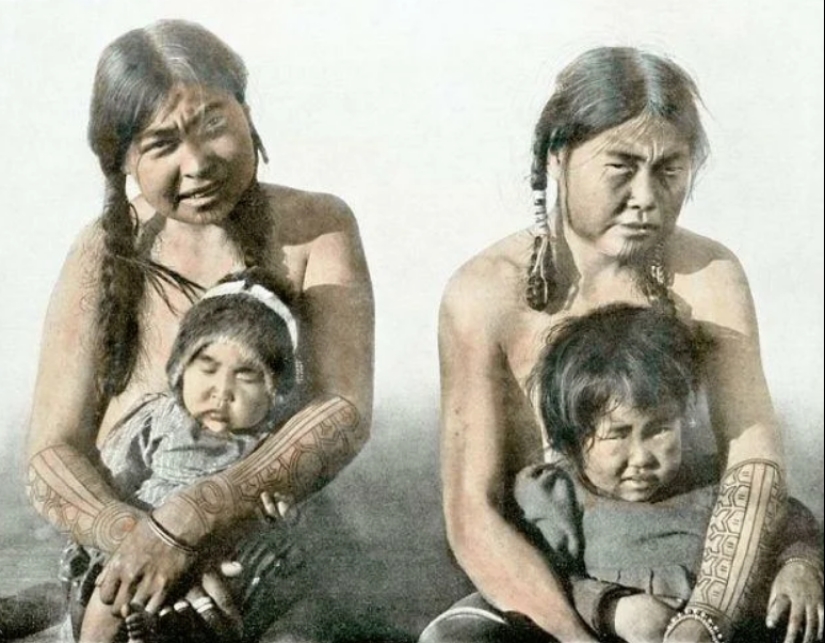 Secrets of Eskimo women: tattoos on their faces, fur thongs and sex with strangers