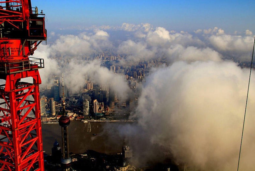 Shanghai through the eyes of a crane operator