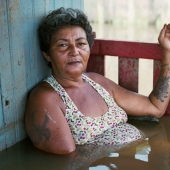 Shocking photos of people in flooded houses