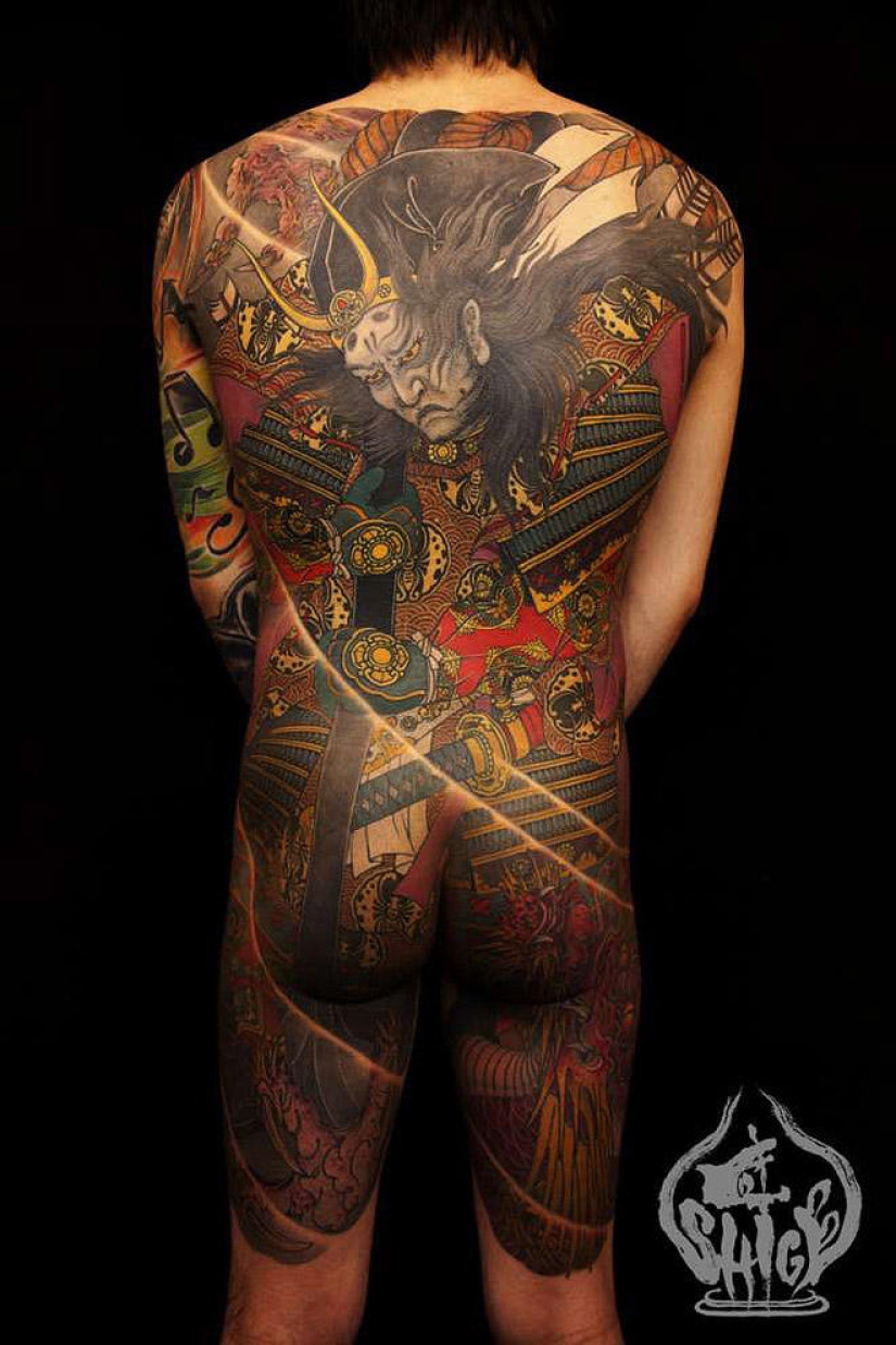 SIG — Japanese tattoo artist in the whole body