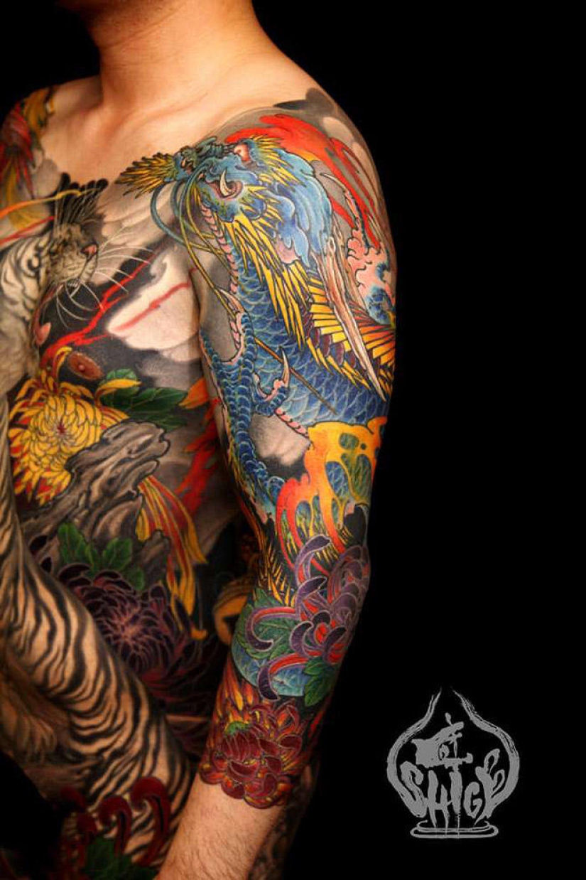 SIG — Japonés artista del tatuaje en el cuerpo entero
