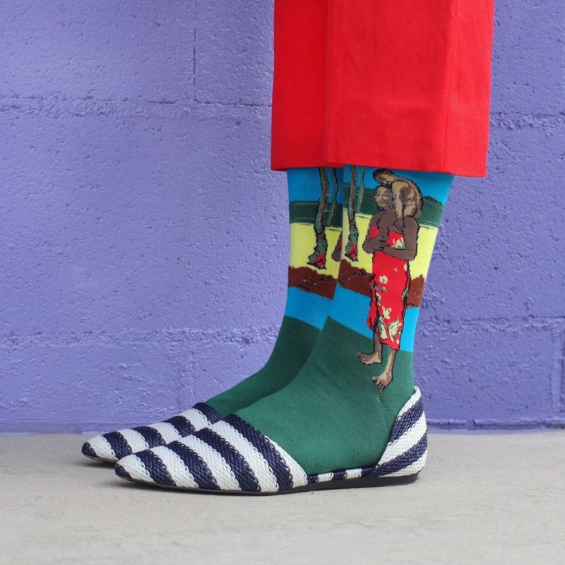 Socks - new canvases for masterpieces of world art