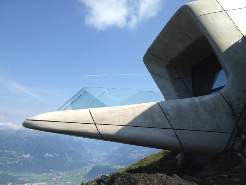Solo las montañas pueden ser mejores que las montañas: un museo con vistas a los famosos picos alpinos