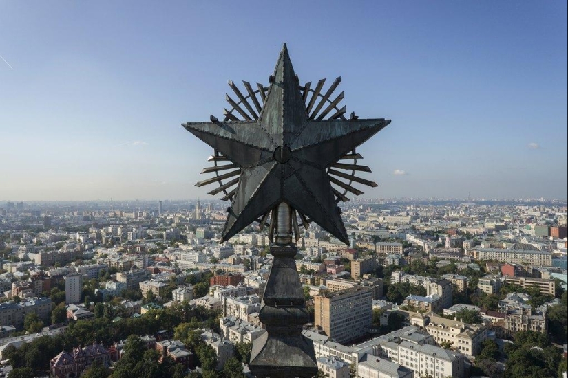 Stars of Stalin&#39;s skyscrapers that you have never seen