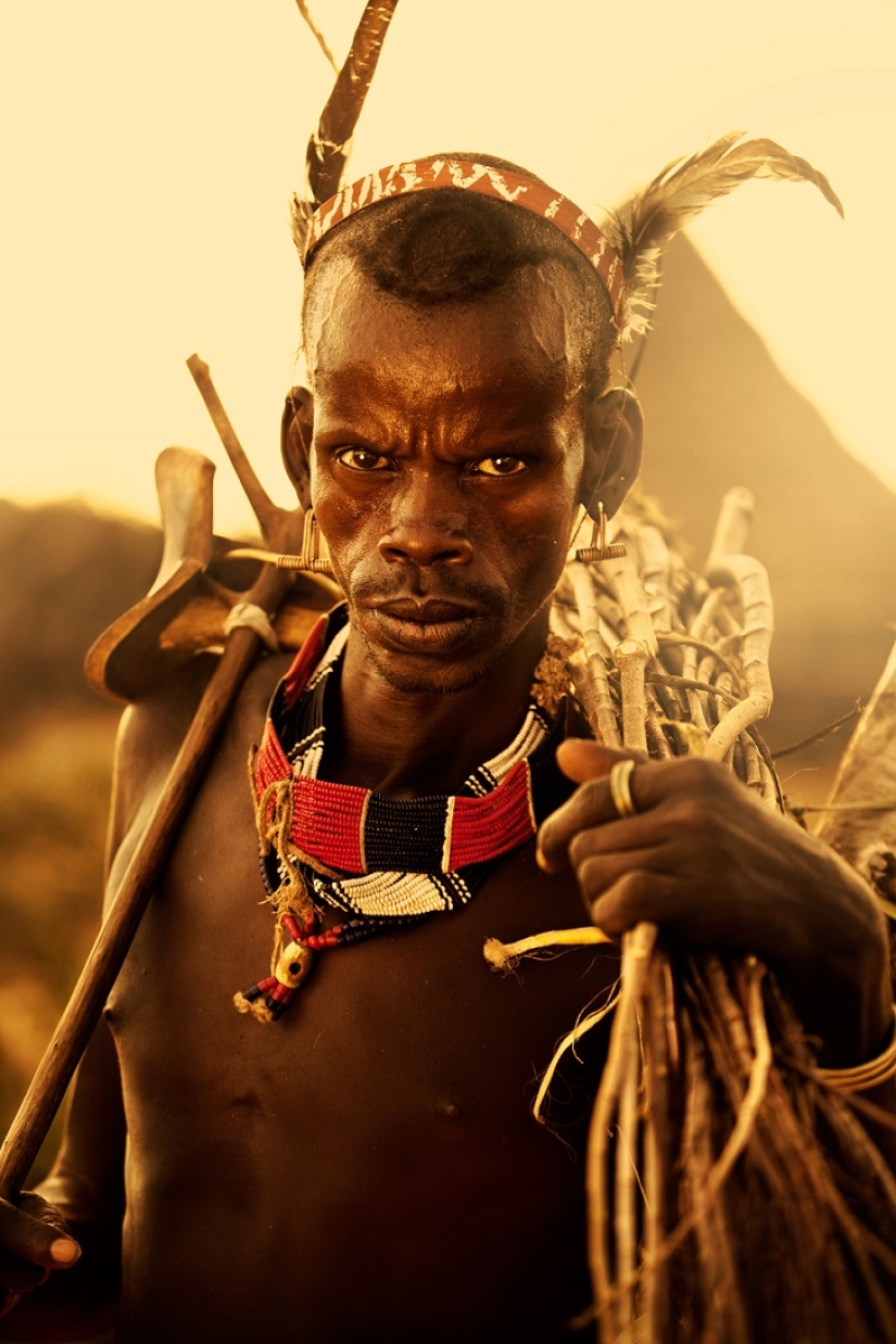 Striking photos of Ethiopian tribes