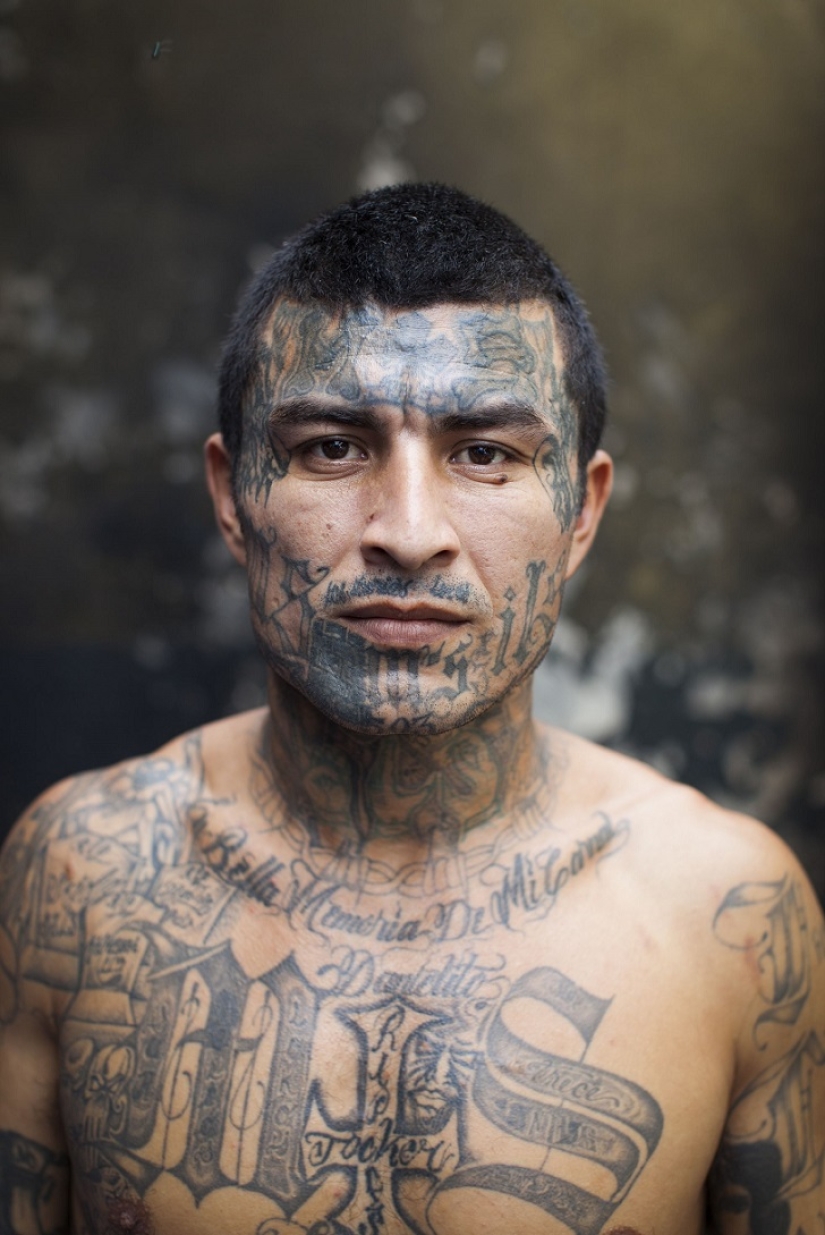 Striking portraits of Members of One of America's Most Violent Criminal Gangs