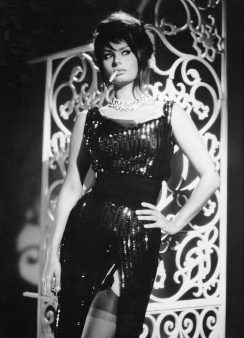 Stunning Sophia Loren during the filming of the movie " Millionaire»