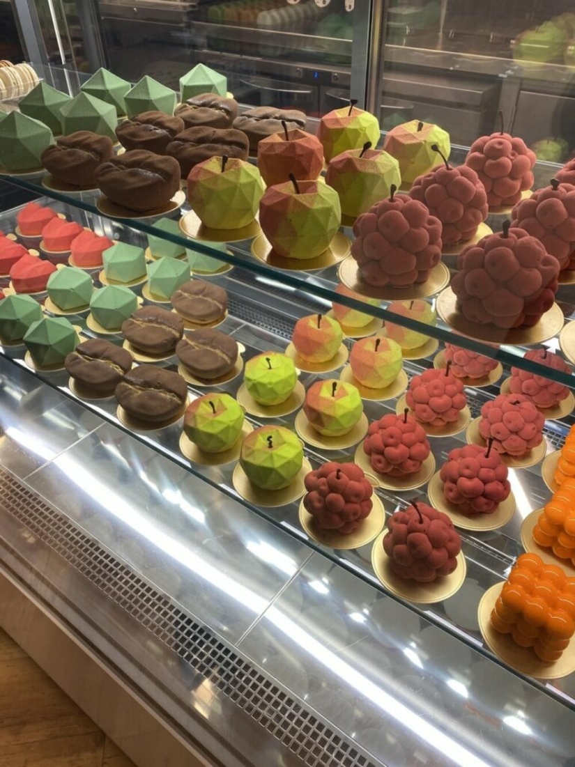 Sweet Temptation: 30 photos of amazing desserts from the r/DessertPorn community
