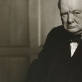 Take a cigar and take a quick photo: the secret of one of the most famous pictures of Churchill