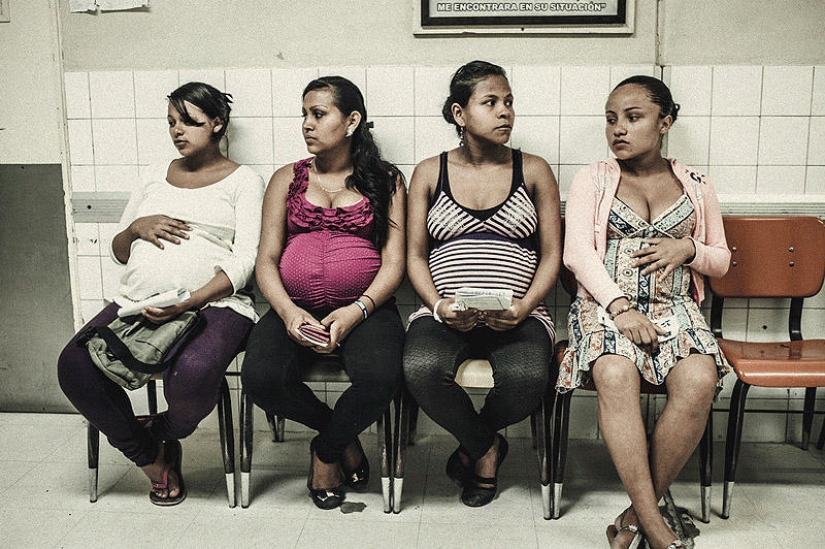 Teenage mothers of Honduras