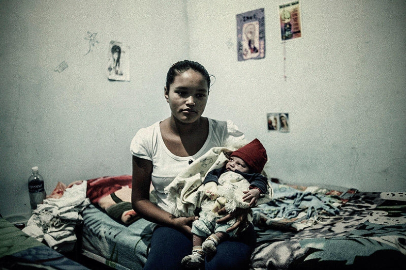 Teenage mothers of Honduras