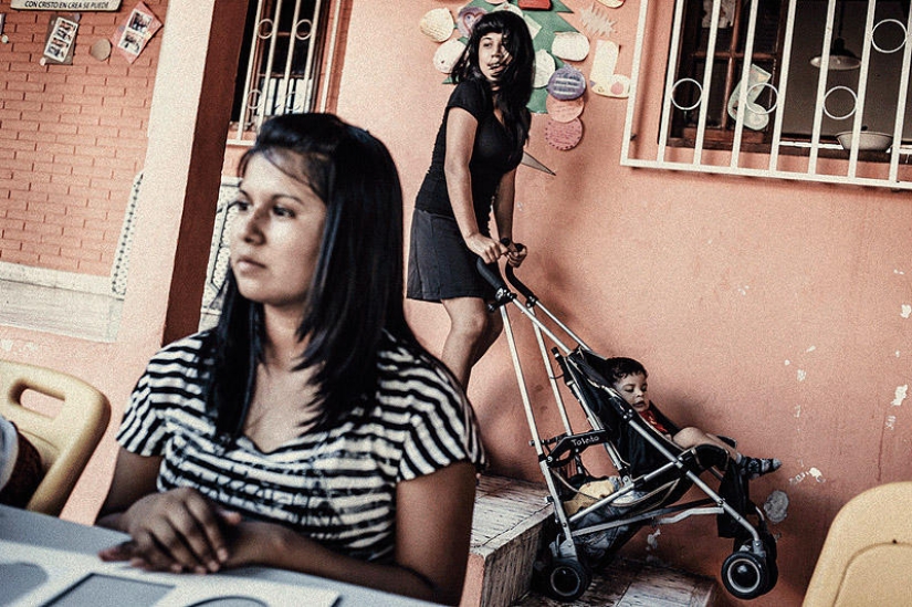 Teenage mothers of Honduras