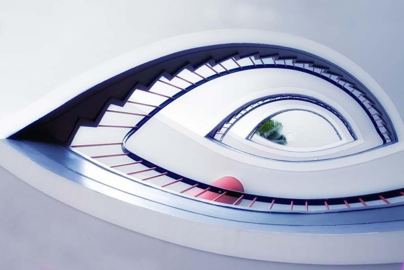 The breathtaking beauty of spiral staircases