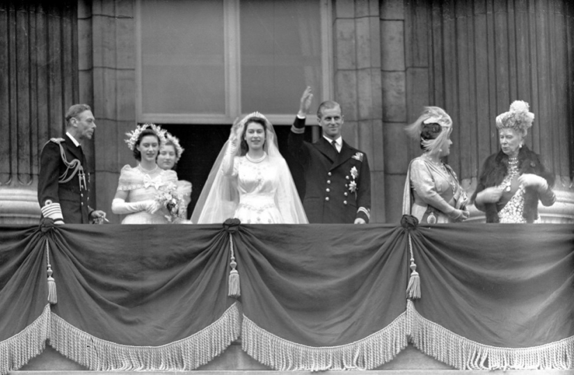 The brightest shots of British royal weddings