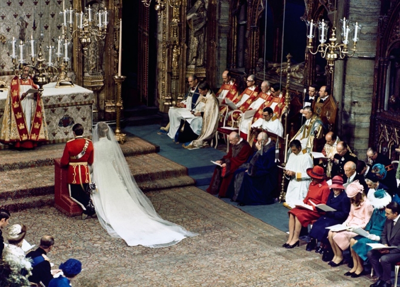 The brightest shots of British royal weddings