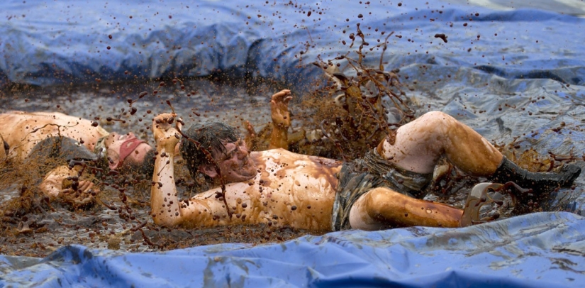 The British are going crazy - in England there was a championship in gravy wrestling