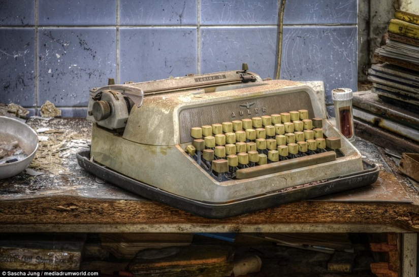 The creepy abandoned operating room of a German urologist has remained untouched for almost 30 years