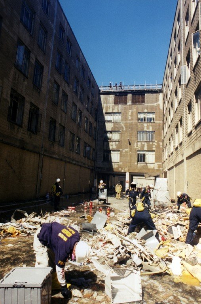 The FBI showed previously unknown photos of the Pentagon on September 11