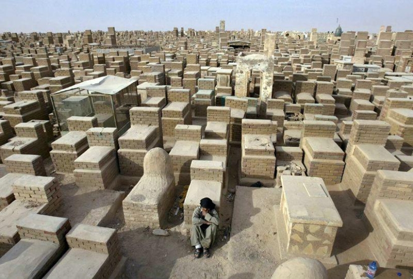 The Giant Cemetery of Wadi al-Salam - The Valley of Peace