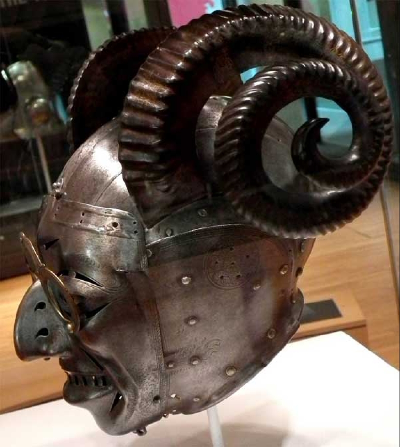 The history of the most unusual armor — the horned helmet of King Henry VIII