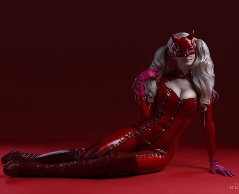 The incredible Vlada Lutsak and her heart-breaking cosplay