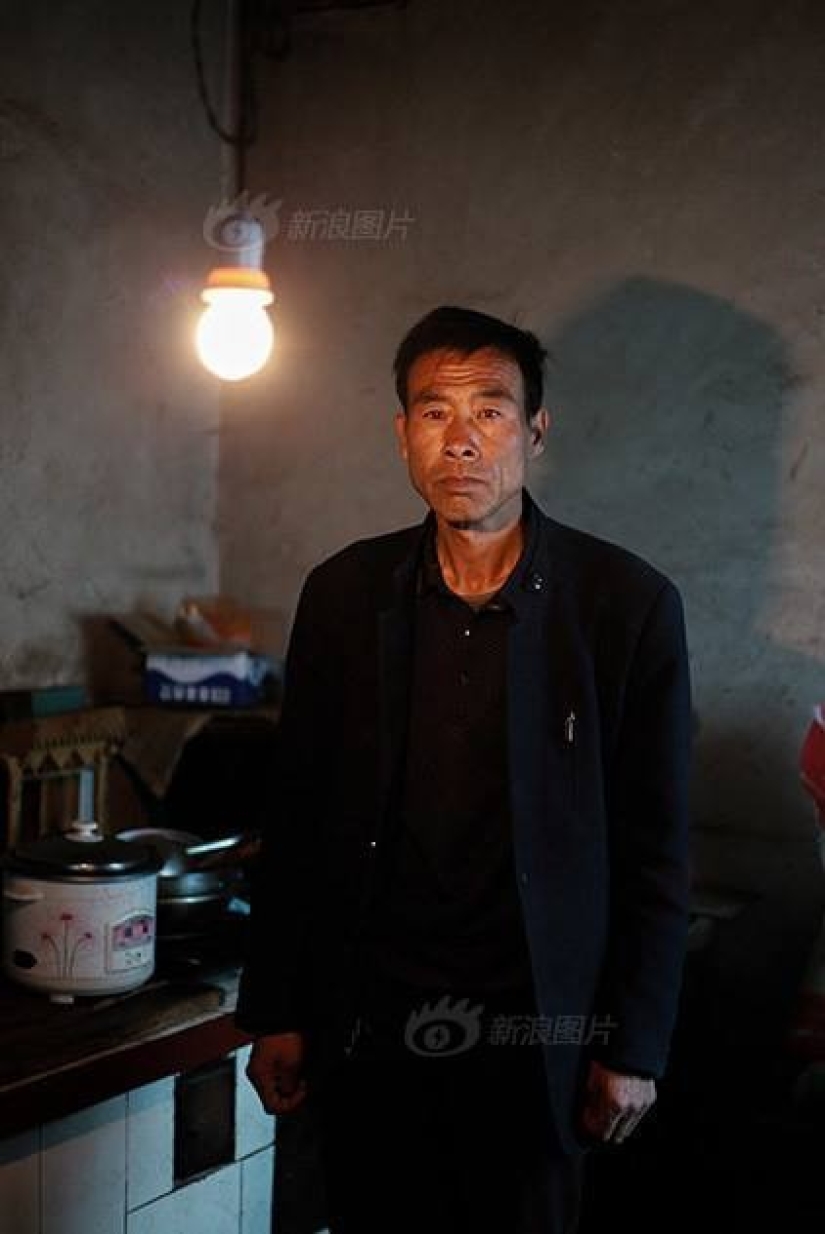 The last of the Mohicans: a Chinese man has been living alone in a deserted village for 10 years