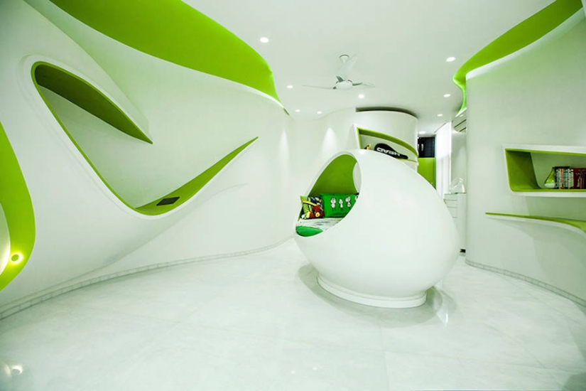 The melting house of "Elastic" is the strangest house you will ever see
