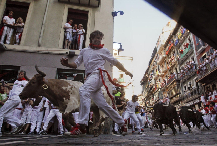 The most emotional footage of the Spanish festival San Fermin 2013