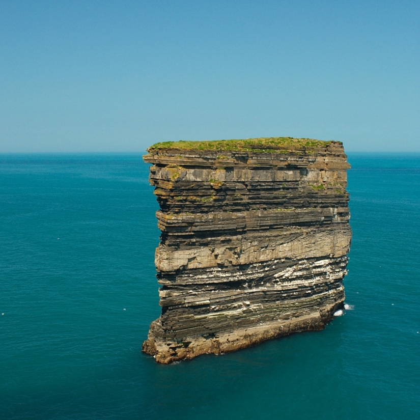 The most photogenic sea rocks