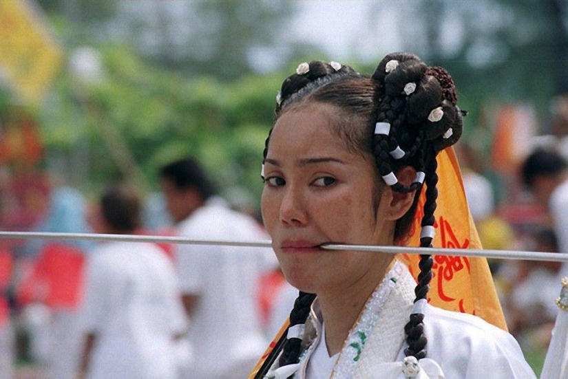 The most shocking photos from the Vegetarian Festival