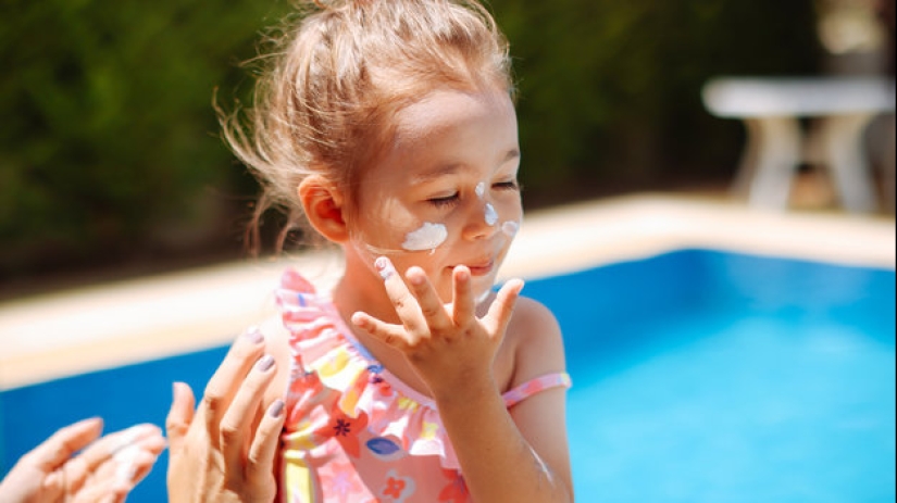 The skin is not like a baby's: why adults should not use children's cosmetics
