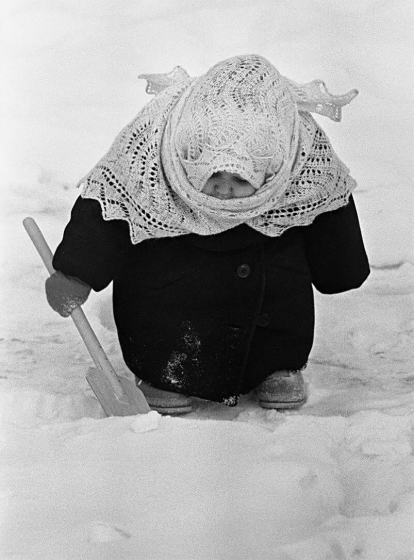 The Soviet "thaw" of the 1960s through the lens of Vladimir Lagrange