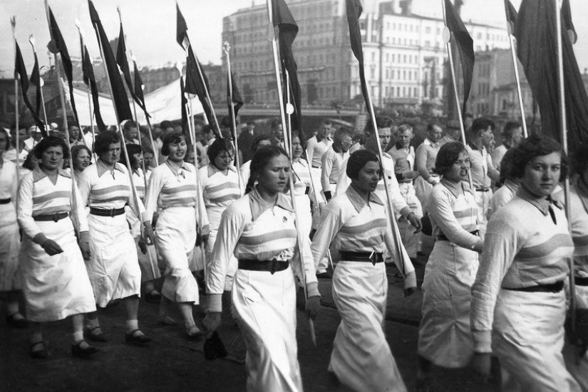 The Soviet Union in 1935 through the lens of a Norwegian photographer