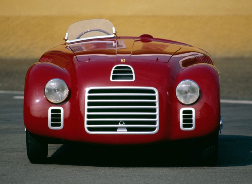 The very first cars in the history of the largest brands