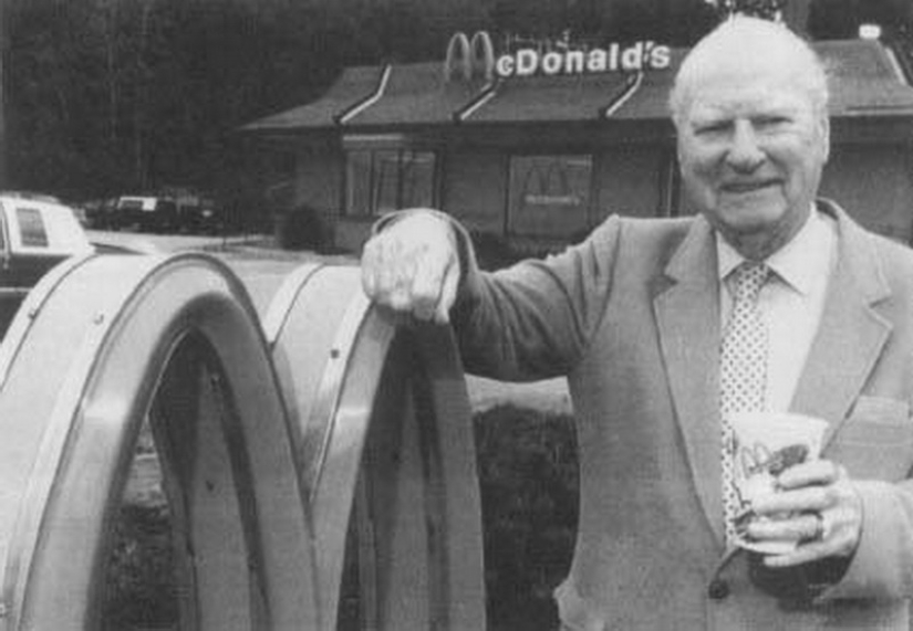 The very first McDonald&#39;s in the world