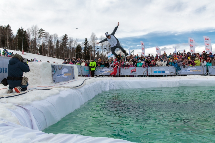 The victory of the "Brutal Boat" at Red Bull Jump & Freeze 2017