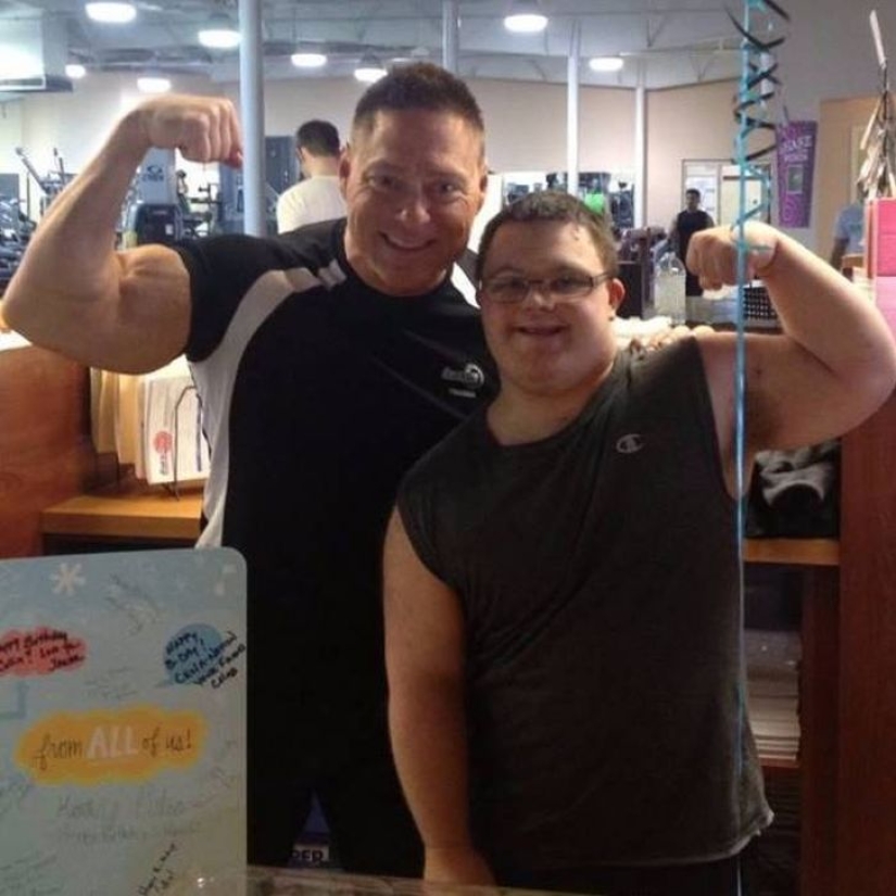 This guy with Down syndrome managed to change himself to compete in a bodybuilding competition