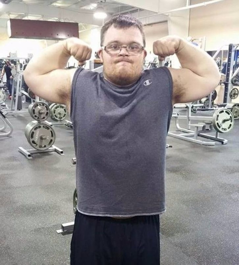 This guy with Down syndrome managed to change himself to compete in a bodybuilding competition