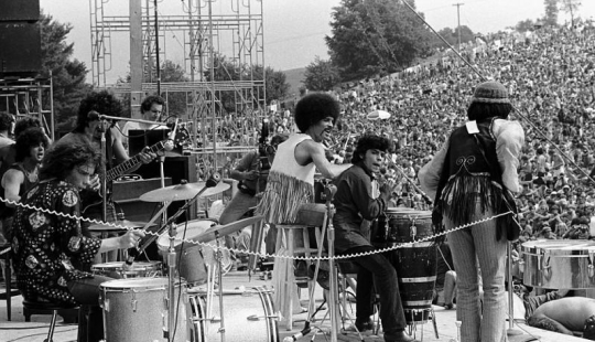 To the 45th anniversary of the legendary festival: still unseen photos of Woodstock