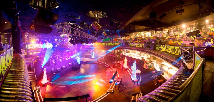 Top 10 most famous discos in the world