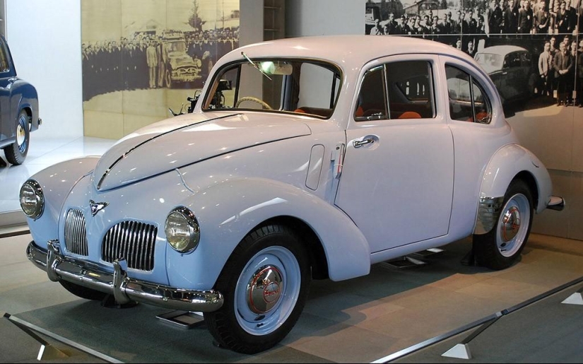 Toyota History: from Looms to Cars