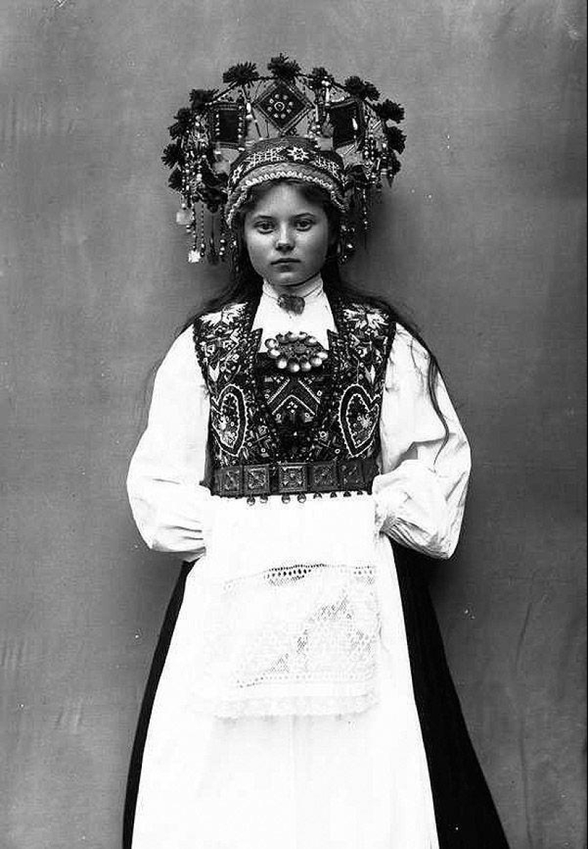 Trajes fabulosos de novias noruegas de los años 1870 a 1920