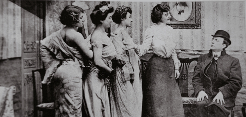 Tratamiento con mercurio, embriaguez y lujo: cómo vivían las mujeres en burdeles en Rusia en el siglo XIX